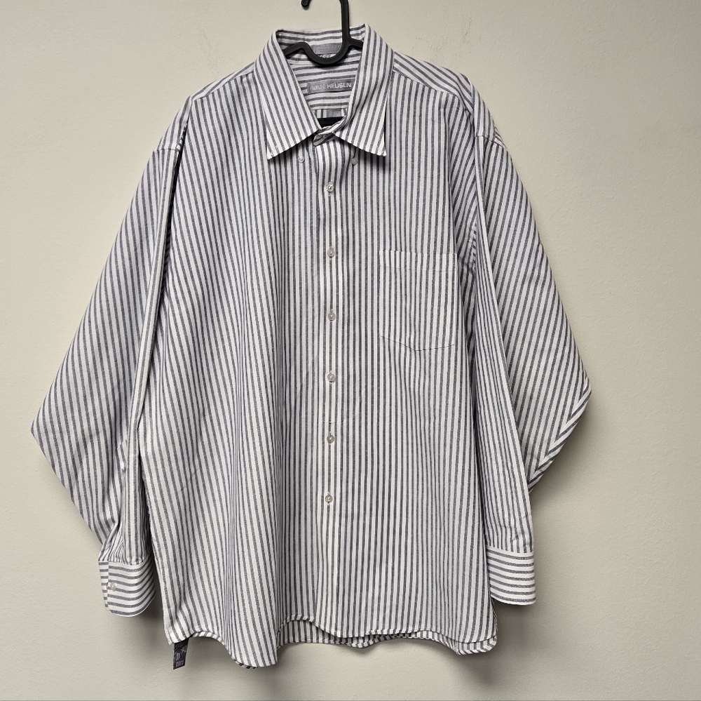 Van Heusen Button Down Dress Shirt Long Sleeve Blue White Stripes 18 1/2